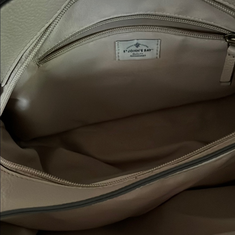 St. John's Bay Cream Shoulder Bag with Classic Design - Picture 6 of 6
